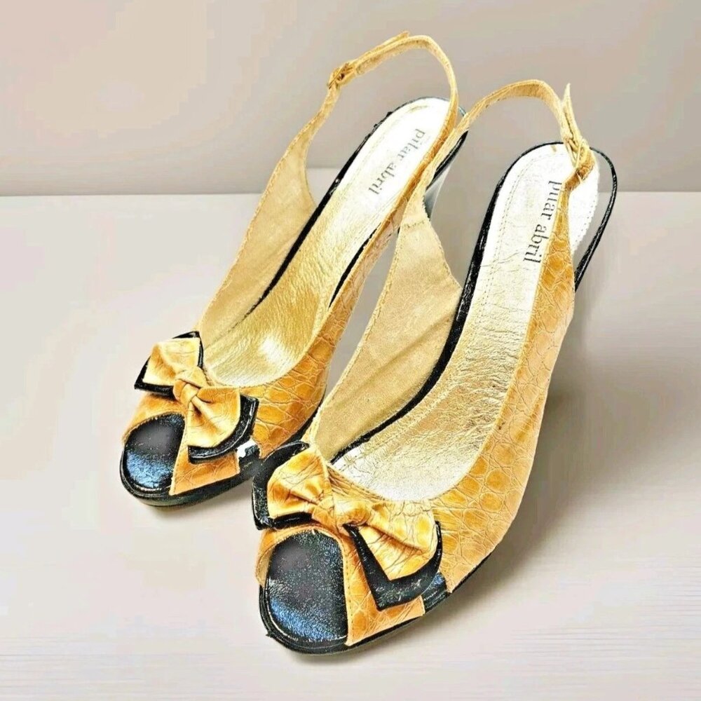 Pilar Abril Size 10 Peep Toe Slingback Heels Gold Leather Croc with Bow EU 41
